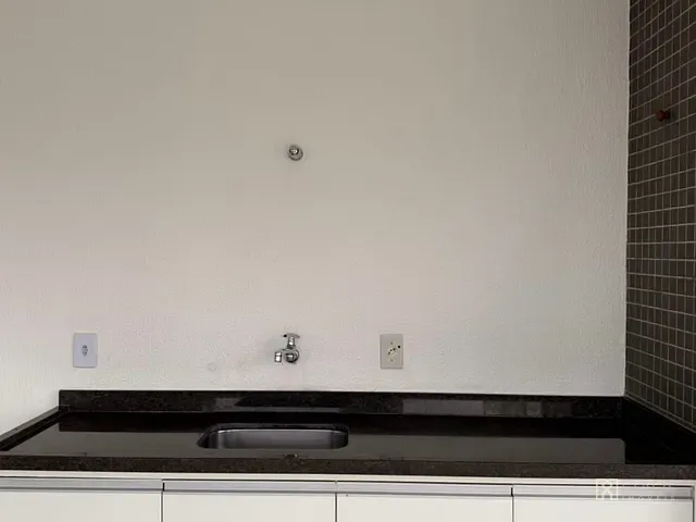Apartamento 2 quartos e 2 banheiros, para alugar, no bairro Parque Residencial Aquarius em São José dos Campos