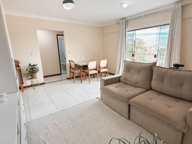 Apartamento com 150m² 3 quartos e 2 banheiros, à venda, no bairro Glória em Macaé