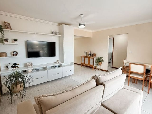 Apartamento com 150m² 3 quartos e 2 banheiros, à venda, no bairro Glória em Macaé