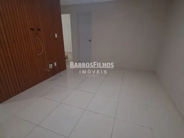 Apartamento com 55m² 2 quartos e 1 banheiro, à venda, no bairro América em Aracaju