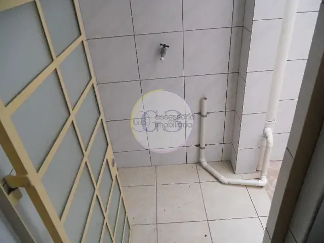 Apartamento 1 quarto e 1 banheiro, para alugar, no bairro Centro em Rio Grande