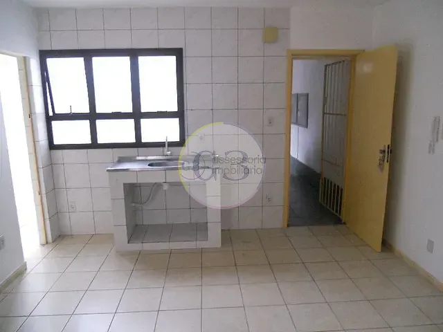 Apartamento 1 quarto e 1 banheiro, para alugar, no bairro Centro em Rio Grande