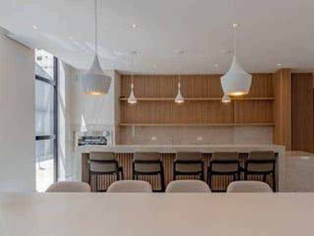 Apartamento 2 quartos e 1 banheiro, à venda, no bairro Centro em Curitiba