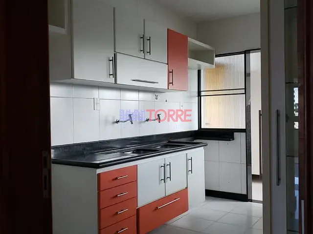 Apartamento com 98m² 4 quartos e 3 banheiros, à venda, no bairro Jardim Vitória em Itabuna