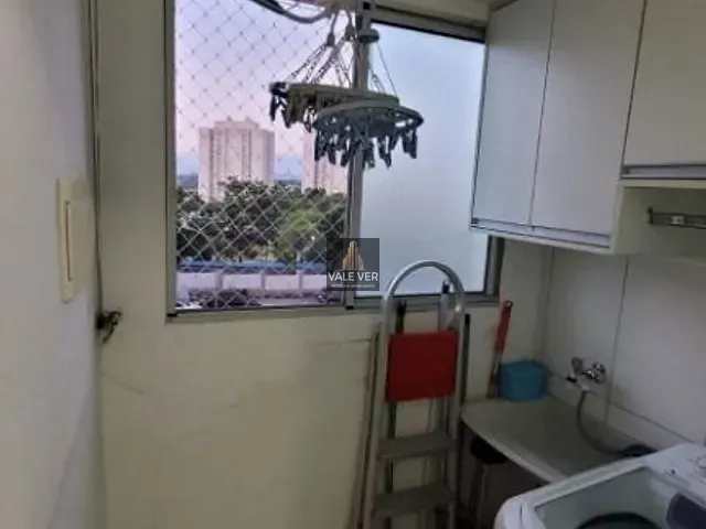 Apartamento com 45m² 2 quartos e 1 banheiro, à venda, no bairro Jardim Uirá em São José dos Campos