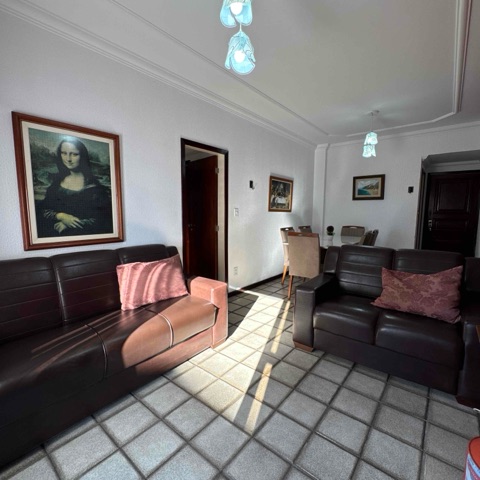 Apartamento 2 quartos e 2 banheiros, à venda, no bairro Centro em Cabo Frio