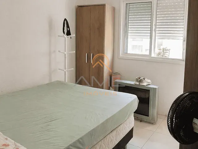 Apartamento 2 quartos e 1 banheiro, à venda, no bairro Três Vendas em Pelotas