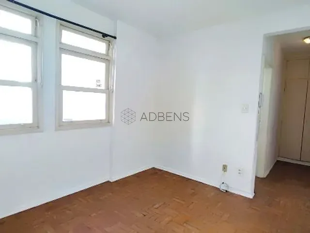 Apartamento 1 quarto e 1 banheiro, para alugar, no bairro Vila Buarque em São Paulo