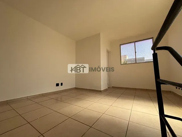 Apartamento 2 quartos e 1 banheiro, à venda, no bairro Vila Cardia em Bauru