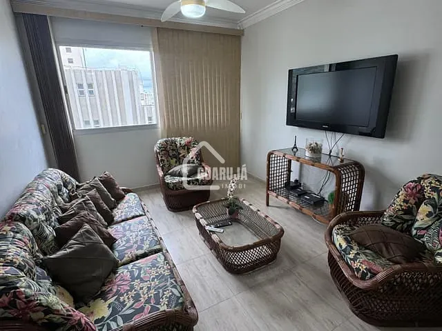 Apartamento 2 quartos e 2 banheiros, à venda, no bairro Pitangueiras em Guarujá