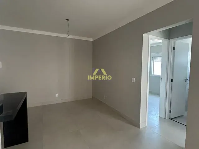 Apartamento com 52m² 2 quartos e 1 banheiro, para alugar, no bairro Jardim Santa Lúcia em Salto