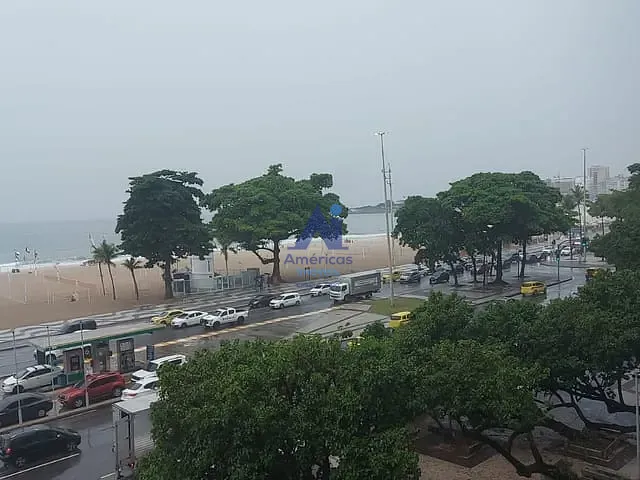 Apartamento com 250m² 3 quartos e 3 banheiros, para alugar, no bairro Copacabana em Rio de Janeiro