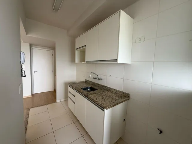 Apartamento com 10m² 3 quartos e 1 banheiro, à venda, no bairro Gleba Palhano em Londrina