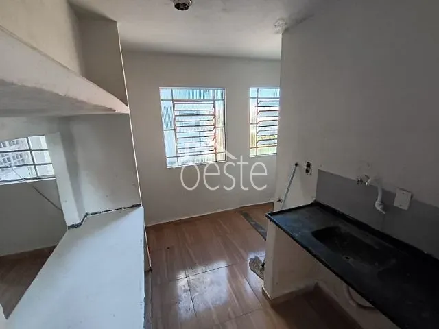 Apartamento com 44m² 2 quartos e 1 banheiro, à venda ou para alugar, no bairro Conjunto Habitacional Roberto Romano em Santa Bárbara D'Oeste