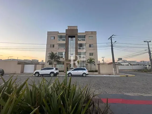 Apartamento 2 quartos e 2 banheiros, à venda, no bairro Universitário em Tijucas