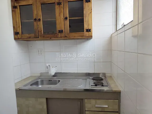 Apartamento com 78m² 1 quarto e 1 banheiro, para alugar, no bairro Centro em Curitiba