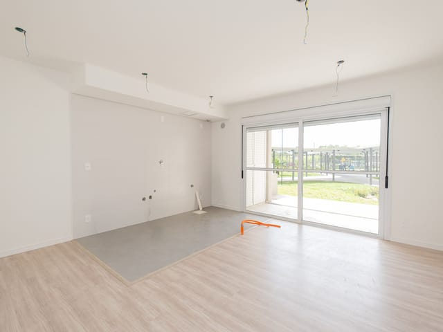Apartamento com 95m² 2 quartos e 2 banheiros, à venda, no bairro Areal em Pelotas
