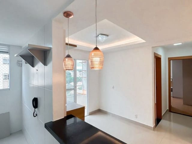 Apartamento 2 quartos e 2 banheiros, para alugar, no bairro Glória em Macaé