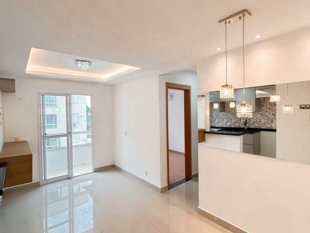 Apartamento 2 quartos e 2 banheiros, para alugar, no bairro Glória em Macaé