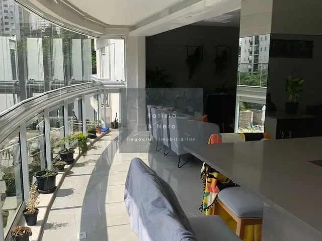 Apartamento com 173m² 4 quartos e 4 banheiros, à venda, no bairro Vila Andrade em São Paulo