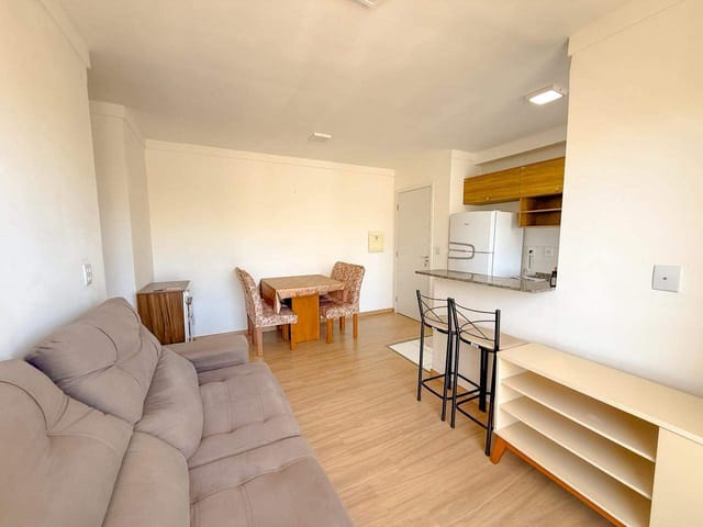 Apartamento 2 quartos e 1 banheiro, para alugar, no bairro Aeroporto em Aracaju