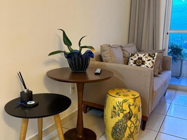 Apartamento 3 quartos e 2 banheiros, à venda, no bairro Quilombo em Rua dos Xavantes