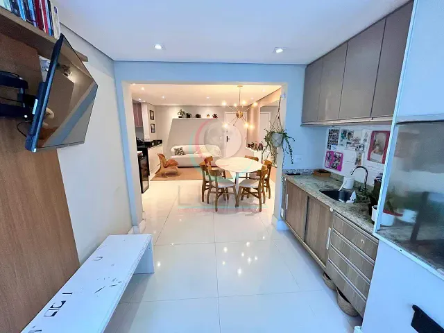 Apartamento 3 quartos e 2 banheiros, à venda, no bairro Vila Ipojuca em São Paulo