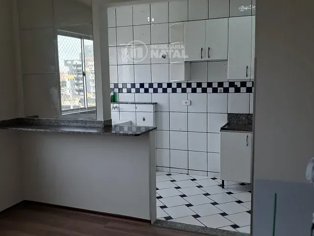 Apartamento com 64m² 2 quartos e 1 banheiro, à venda, no bairro Jardim Higienópolis em Londrina