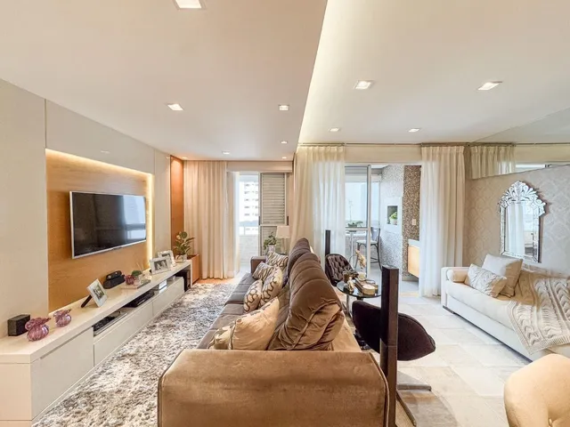 Apartamento com 10m² 2 quartos e 2 banheiros, à venda, no bairro Centro em Londrina