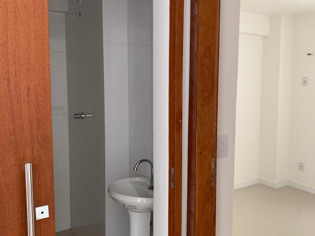 Foto do Apartamento - Apartamento Moderno com 2 Quartos e Varanda no Santa Rosa - Barra Mansa/RJ | Conforto e Praticidade em Localização Privilegiada | OPEN HOUSE REAL ESTATE IMÓVEIS LTDA