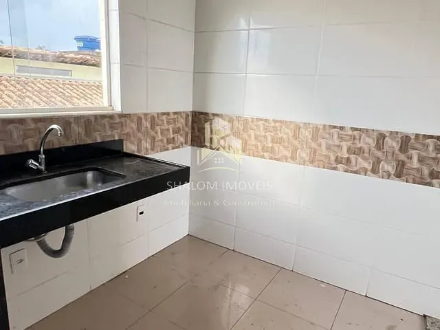 Apartamento 2 quartos e 1 banheiro, à venda, no bairro Parque Xangri-Lá em Contagem