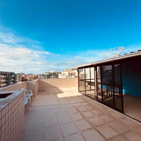 Apartamento 4 quartos e 3 banheiros, à venda, no bairro Vila Nova em Cabo Frio