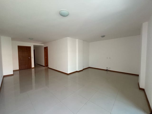Apartamento com 126m² 3 quartos e 3 banheiros, à venda, no bairro praia do pecado em Macaé