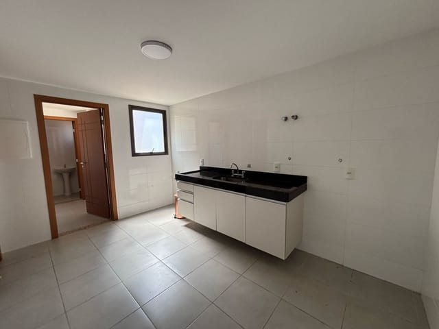 Apartamento com 126m² 3 quartos e 3 banheiros, à venda, no bairro praia do pecado em Macaé