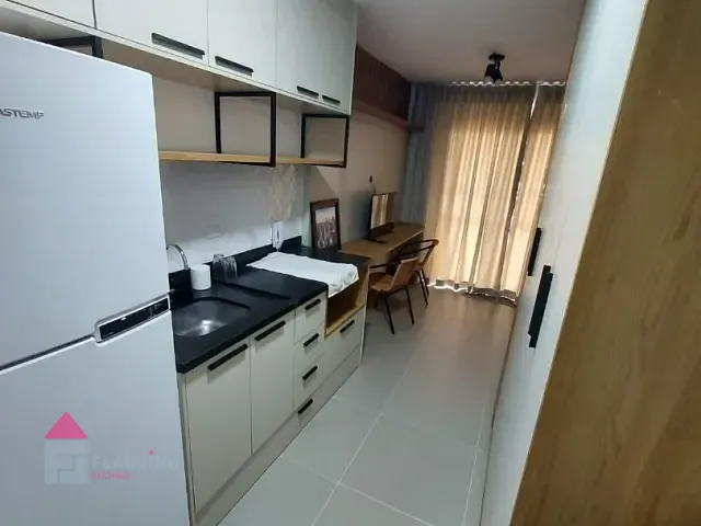Apartamento com 27m² 1 quarto e 1 banheiro, para alugar, no bairro Jardim das Acácias em São Paulo