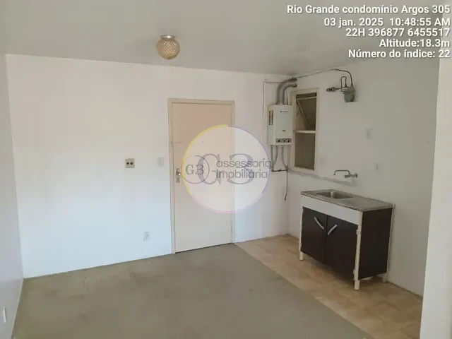 Apartamento 2 quartos e 1 banheiro, para alugar, no bairro Centro em Rio Grande