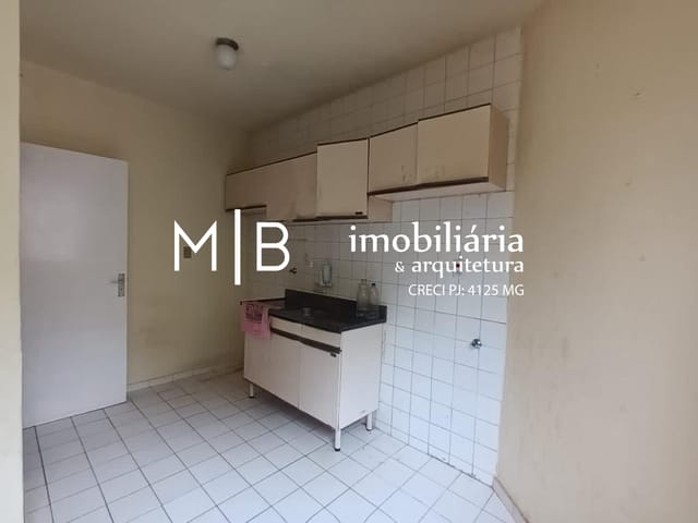 Apartamento 3 quartos e 1 banheiro, à venda, no bairro Colinas em Cataguases