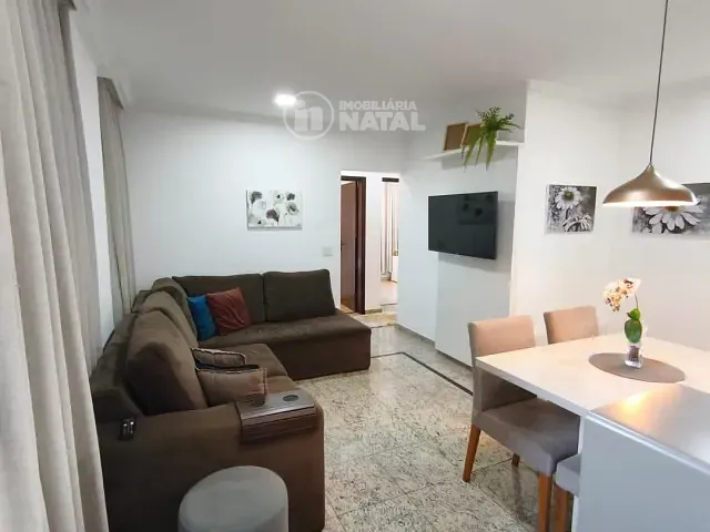 Apartamento com 85m² 3 quartos e 2 banheiros, para alugar, no bairro Centro em Londrina