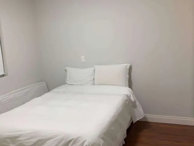 Apartamento com 218m² 3 quartos e 5 banheiros, à venda, no bairro Bela Suiça em Londrina