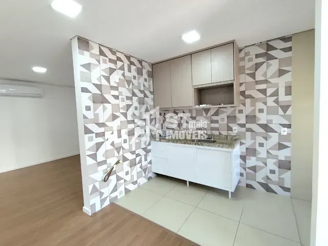 Apartamento com 70m² 3 quartos e 1 banheiro, à venda, no bairro Centro em Andradas