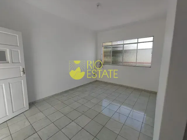 Apartamento com 90m² 3 quartos e 1 banheiro, à venda, no bairro Retiro em Volta Redonda