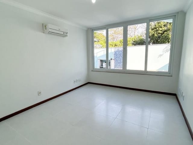 Apartamento 2 quartos e 4 banheiros, à venda, no bairro Lagoa em Macaé