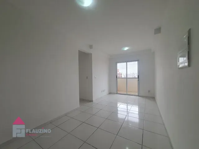Apartamento com 56m² 2 quartos e 1 banheiro, para alugar, no bairro Vila das Belezas em São Paulo