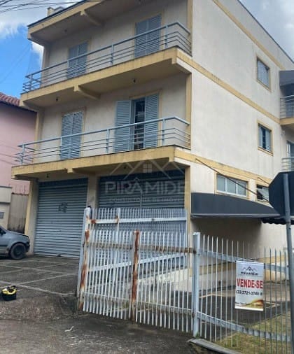 Apartamento à venda com 2 quartos, 64m² - Foto 1