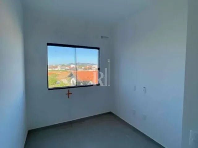 Apartamento 2 quartos e 1 banheiro, para alugar, no bairro Praça em Tijucas