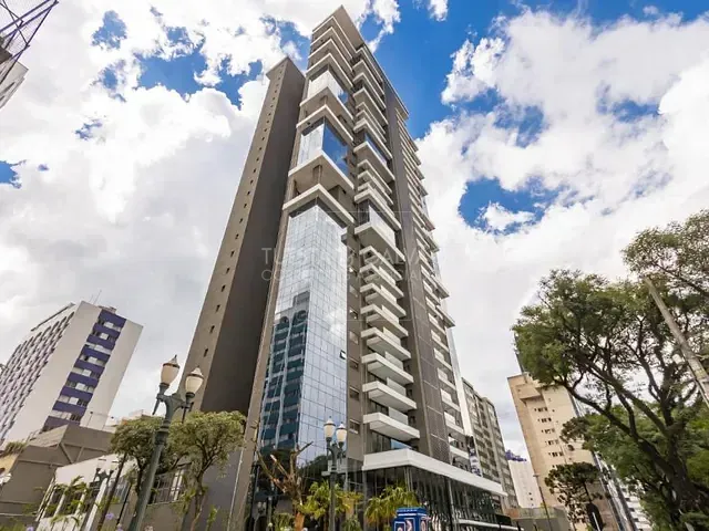 Apartamento com 138m² 3 quartos e 4 banheiros, à venda, no bairro Água Verde em Curitiba
