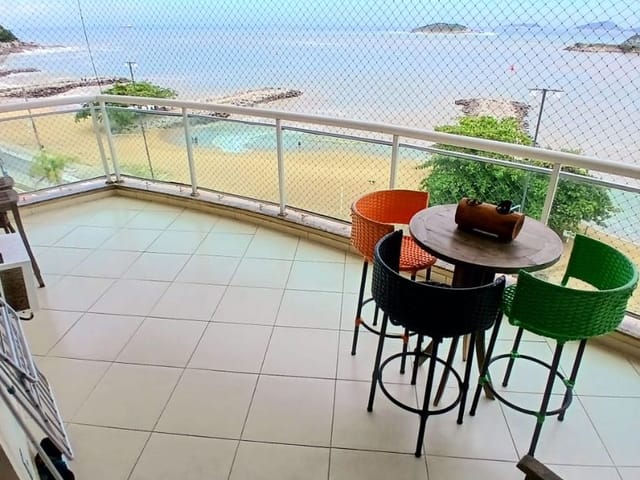Apartamento com 101m² 3 quartos e 3 banheiros, à venda, no bairro Imbetiba em Macaé