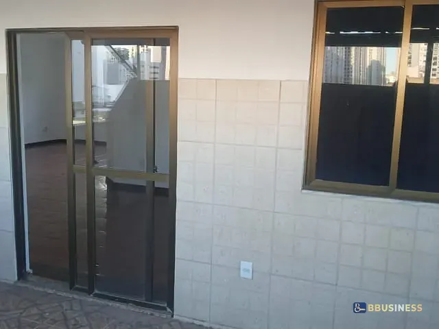 Apartamento com 184m² 3 quartos e 3 banheiros, à venda ou para alugar, no bairro Centro em Campos dos Goytacazes