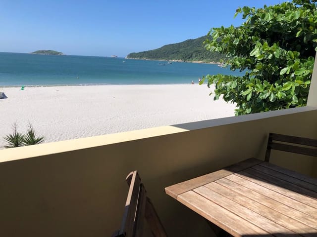 Apartamento 1 quarto e 1 banheiro, para alugar, no bairro Ingleses em Florianópolis