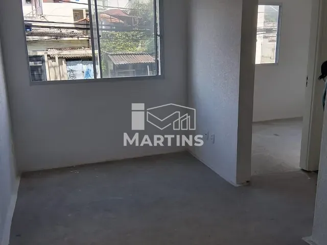 Apartamento 2 quartos e 1 banheiro, à venda, no bairro Jardim Maria Duarte em São Paulo